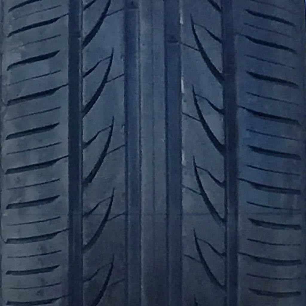 245/40ZR18 97W XL All Season High Performance Tires X102