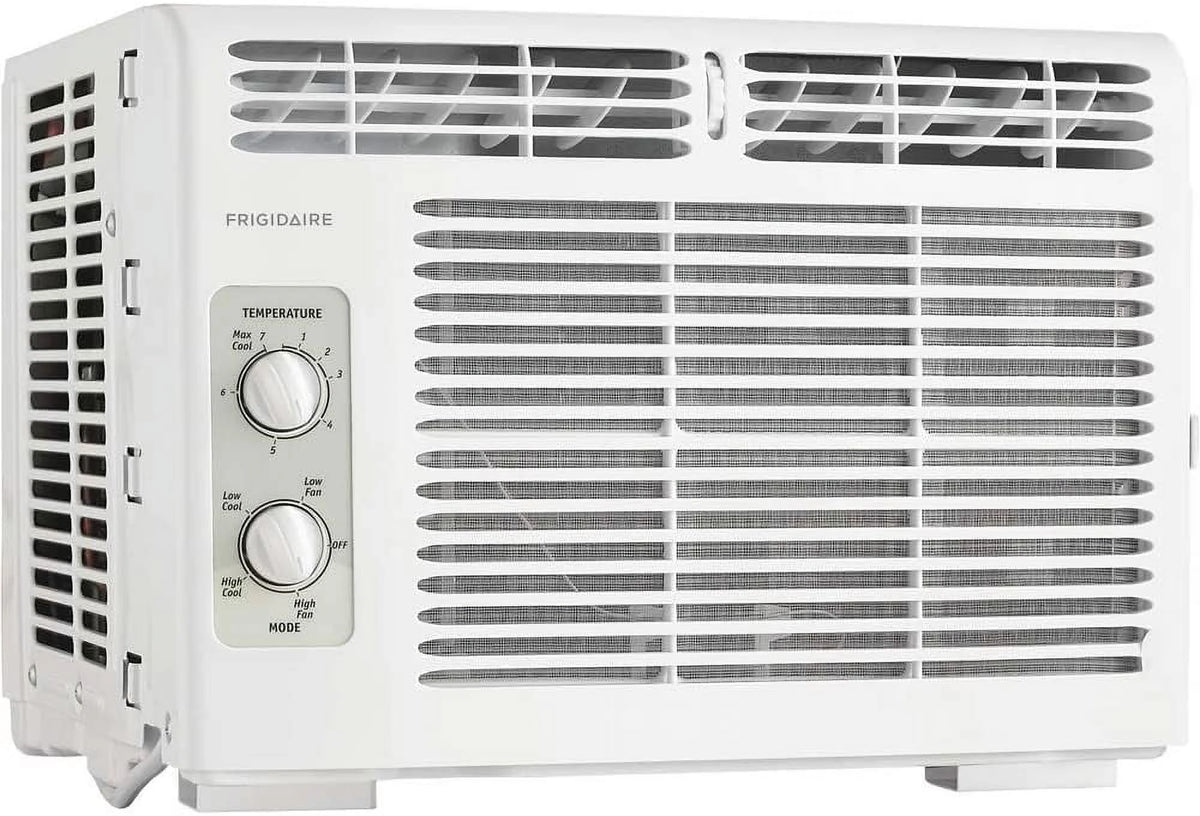White 5000 BTU Window Air Conditioner Y47229