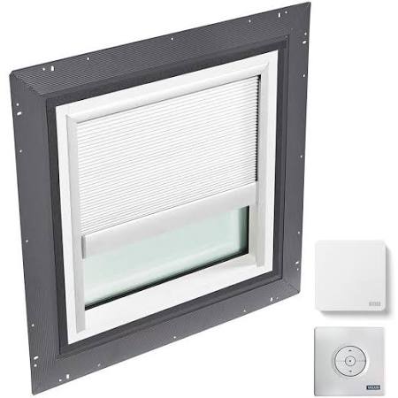 22x46 Tempered Skylight with Solar Double Pleated Blind H743