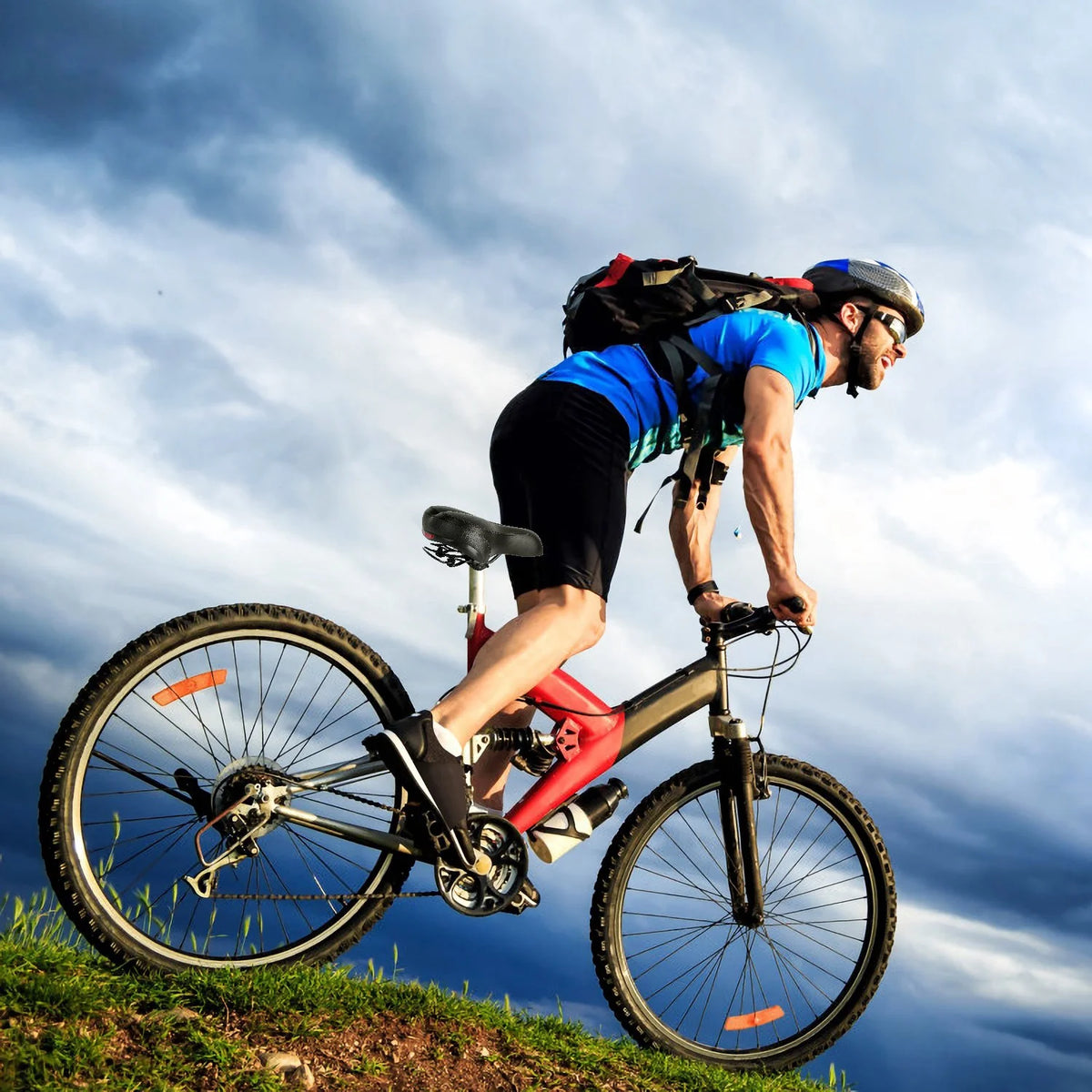 Black Water-Resistant Padded Bike Seat F240
