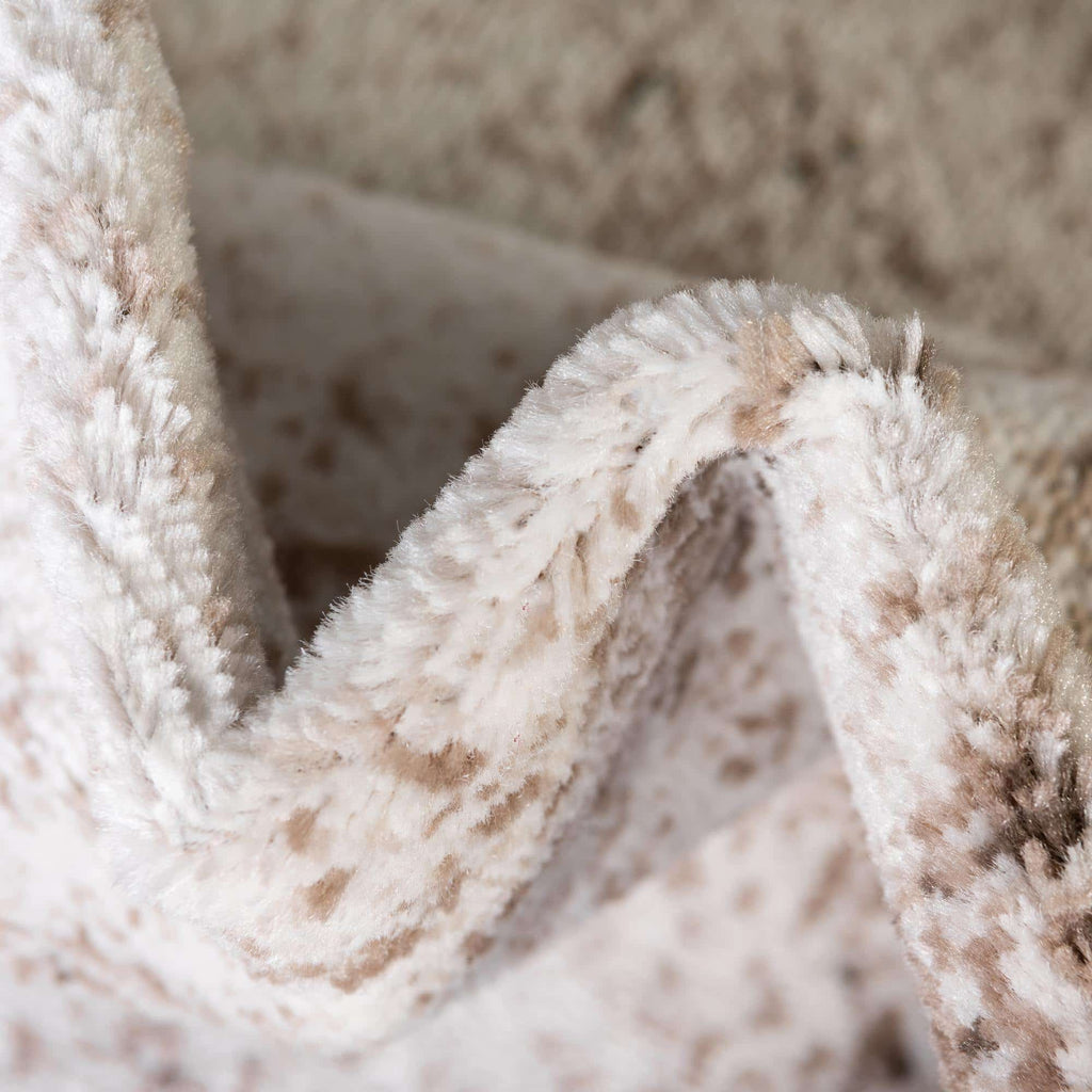 10' x 14' Beige Medium Rug L8819