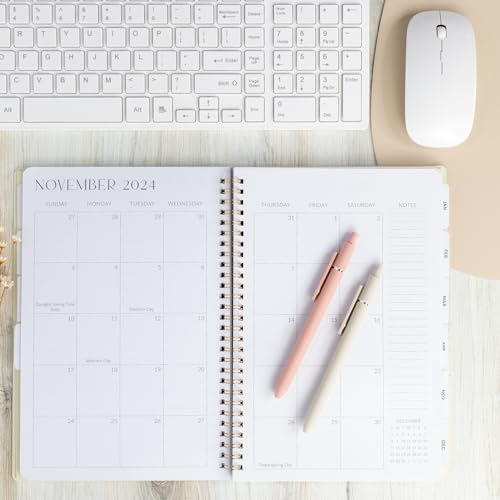 7" x 10" Daily Planner U547