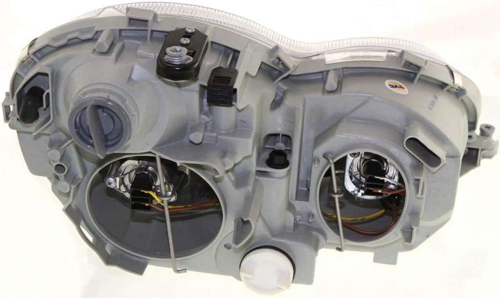 Mercedes-Benz C230 Headlight 2005-2007 Driver Side Halogen R11766
