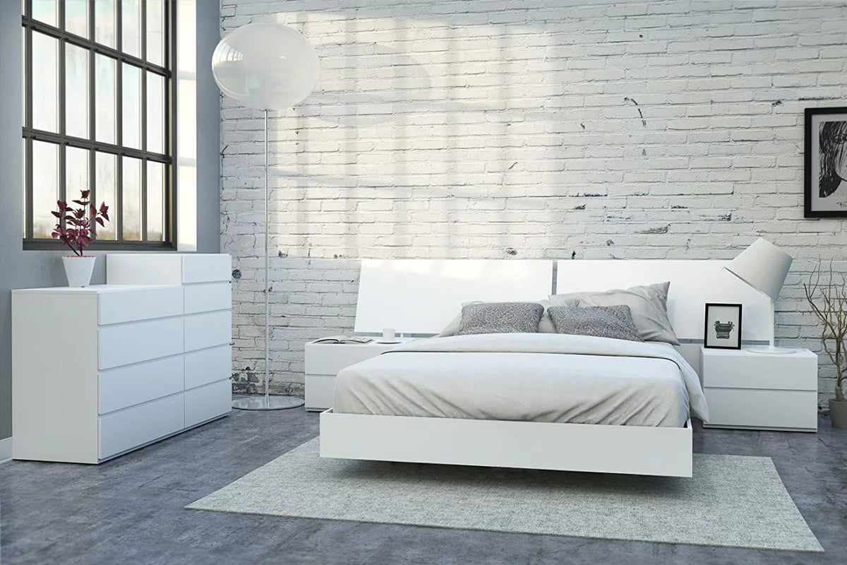 Queen Size Wide Headboard D829152