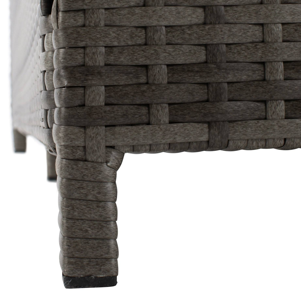 Grey and White Daybed R755