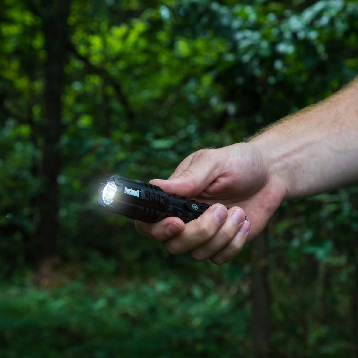 400 Lumen LED Flashlight O597