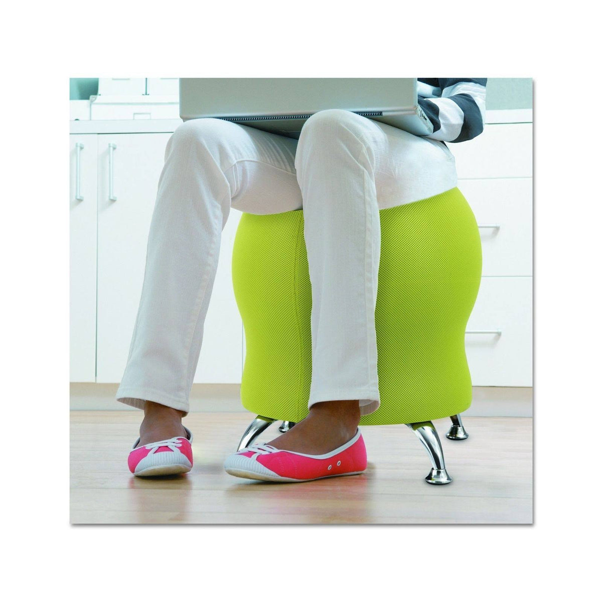 Ball Chair U896233