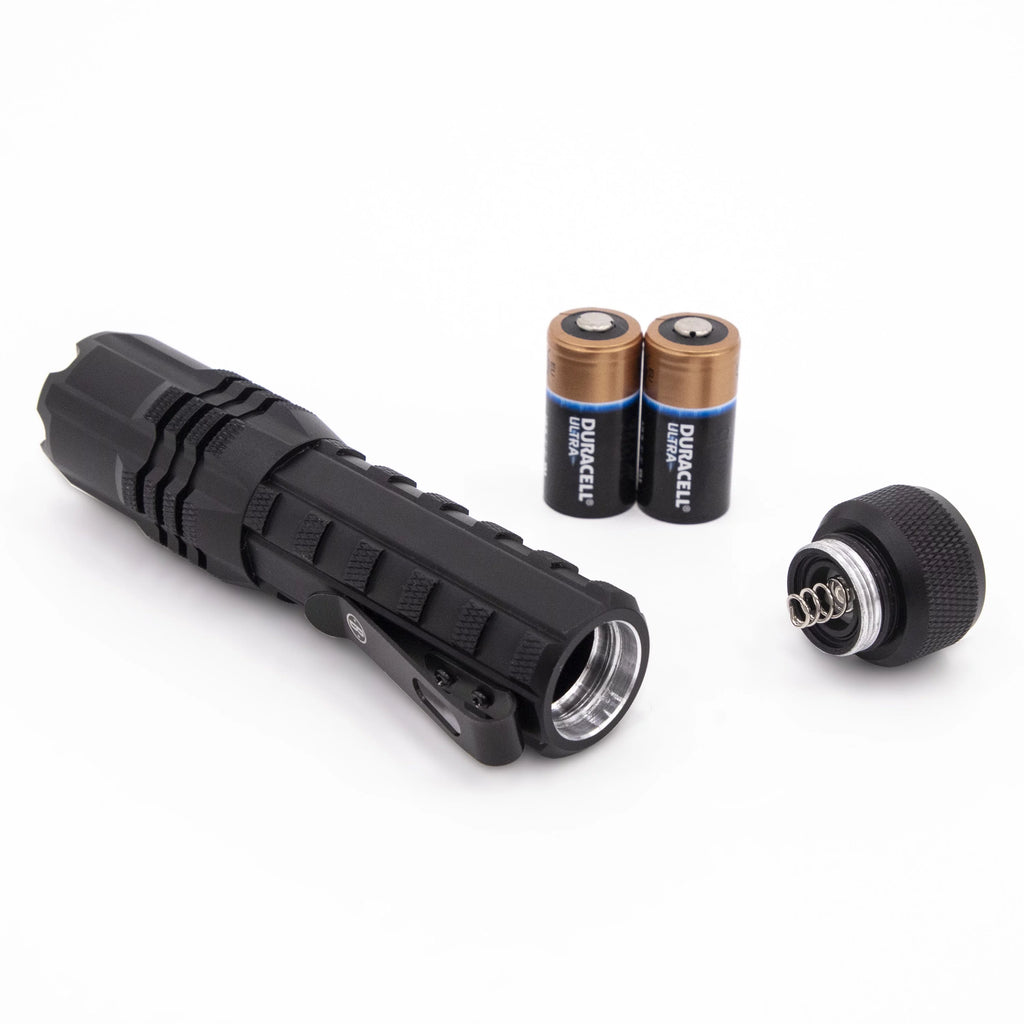 400 Lumen LED Flashlight O597