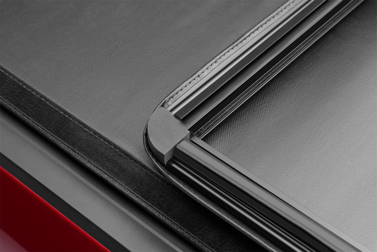Tri-Fold Tonneau Cover P8884