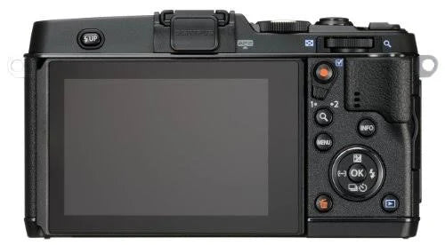 Black Body Interchangeable Lens Camera I164802