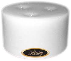 White Christmas Pillar Candle 6x3 W2987