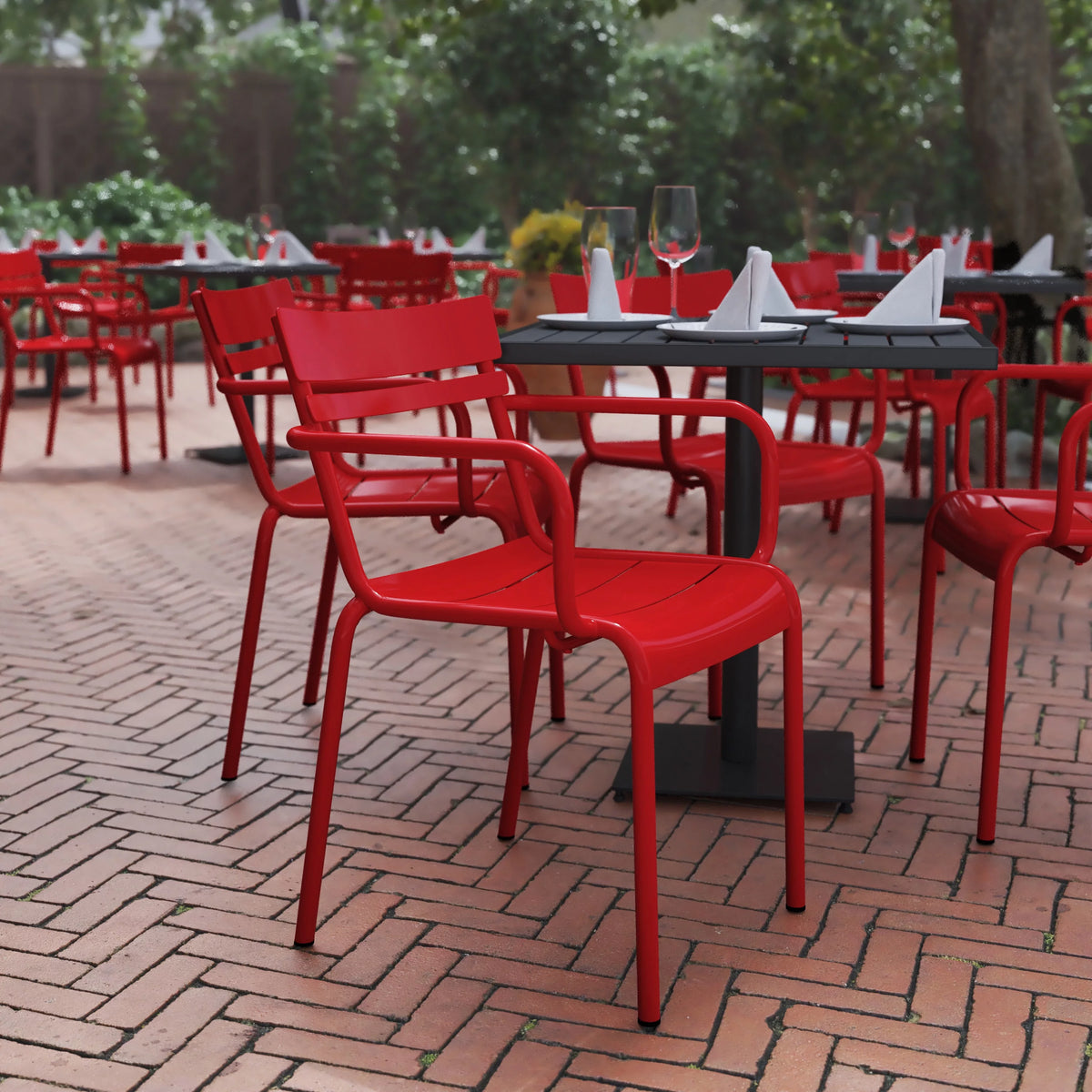 Red Steel Stackable Indoor-Outdoor Chair with Arms S914321
