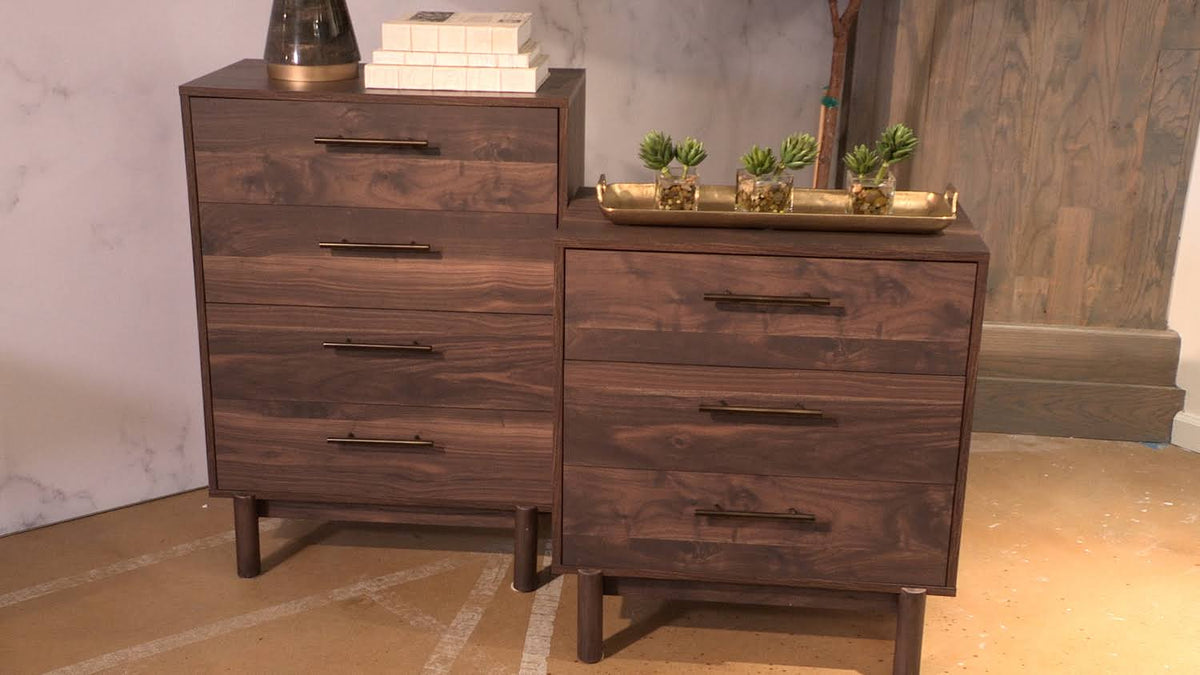 Three Drawer Chest Z64031