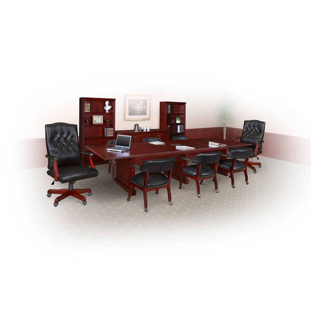Black Captain Chair with Casters Q219684